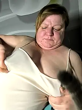 jusichka's cam snapshot