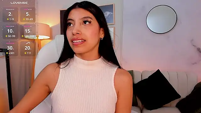 Tiffany_Low's cam snapshot