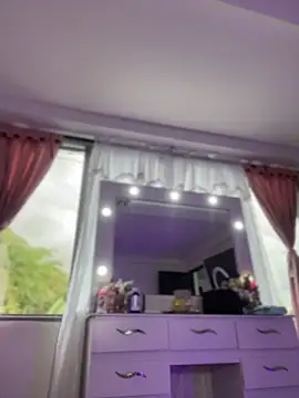 JuanitaMore01's cam snapshot