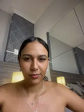 MiilaBlake's cam snapshot