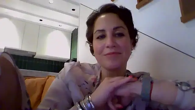 Rosinaya's cam snapshot