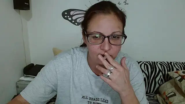 LadyHellene's cam snapshot