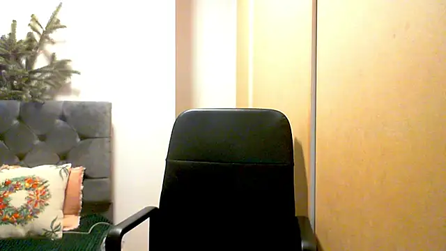 SusanCurt's cam snapshot