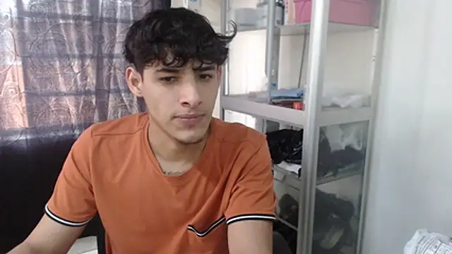 MaxStar26 live sex cam