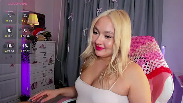 _Loneve__'s cam snapshot