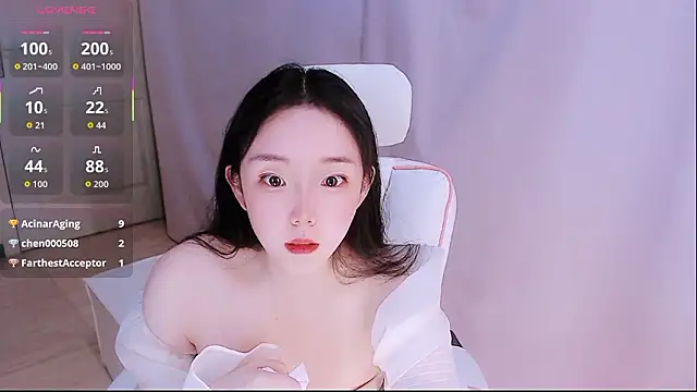 Niannian- live sex cam