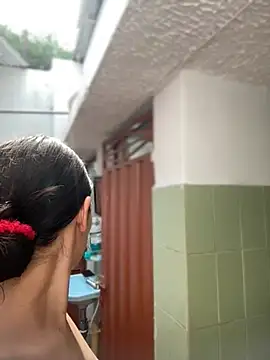 Iriscute's cam snapshot