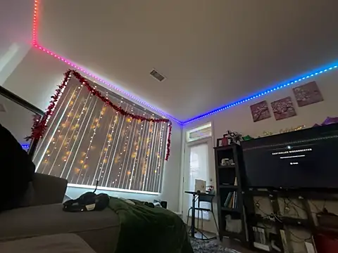 moan4mona's cam snapshot