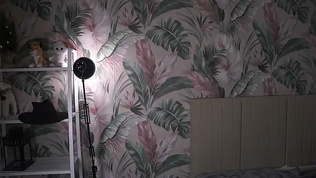 MarlinVarian live sex cam