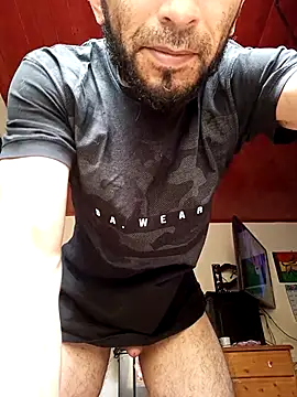 weedmanhot28 live sex cam