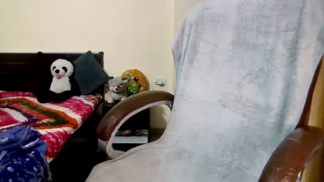 Queenhimanshi's cam snapshot