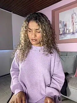 AngelPinkk_'s cam snapshot