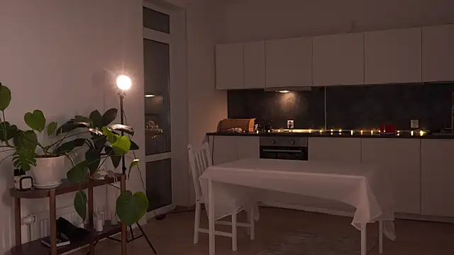 EleniRoeber's cam snapshot