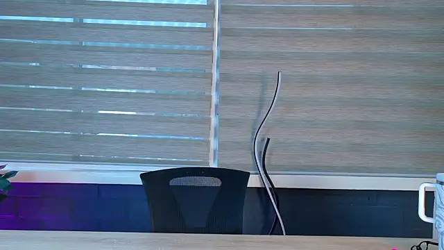 OlayaCooper live sex cam