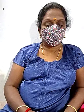 umashreetamil's cam snapshot