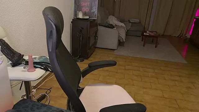 MargotGrey's cam snapshot