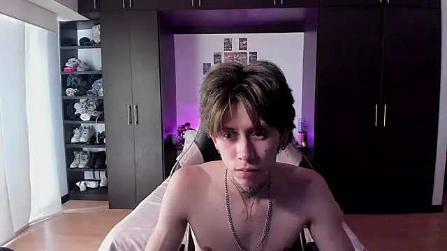 xIce_Boy live sex cam