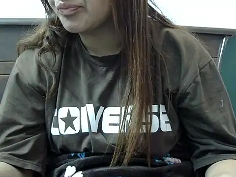 AngelAnaya018's cam snapshot