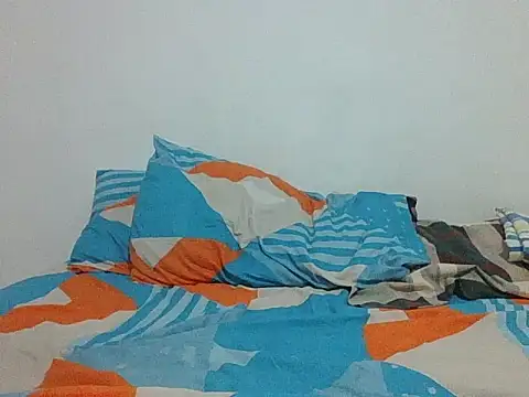 Mia_Hornyxxx live sex cam