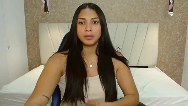 POCAHONTAS---'s cam snapshot