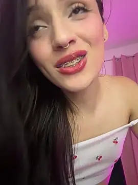 Im_lauritaa live sex cam