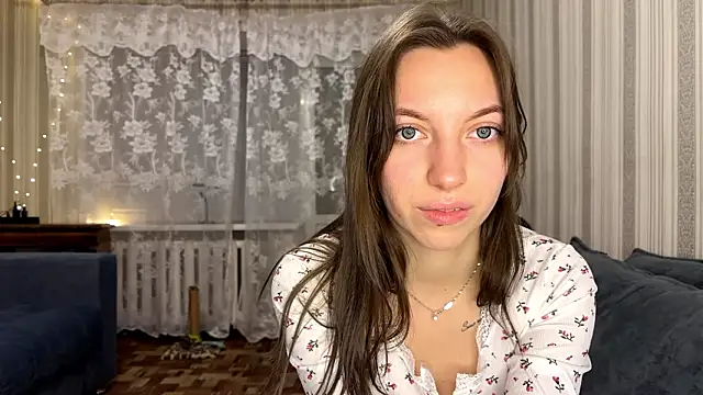 MaryannWeigman's cam snapshot