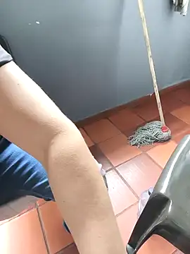 Blanco2023 live sex cam