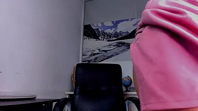 xenia_golden's cam snapshot