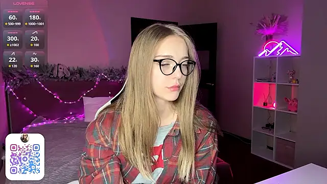 EvaPeace's cam snapshot