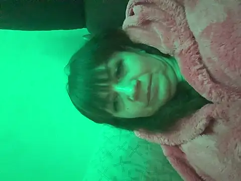 Butterfly8385's cam snapshot