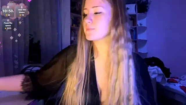 PandaFluff's cam snapshot