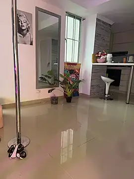 Melina-Smith live sex cam