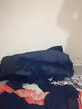 Your_Noor7's cam snapshot