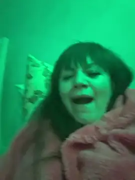 Butterfly8385's cam snapshot