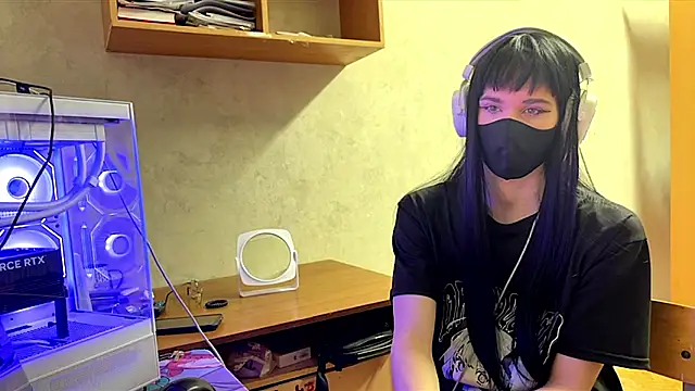 Akim_exe_UwU_femboy's cam snapshot