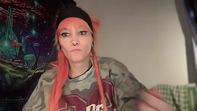 FRRANNKIE live sex cam