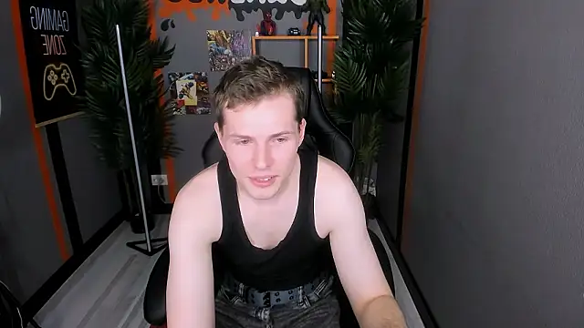 Hector_Spector's cam snapshot