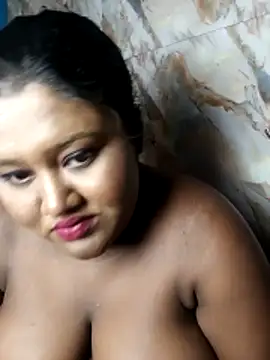 horny_diana's cam snapshot