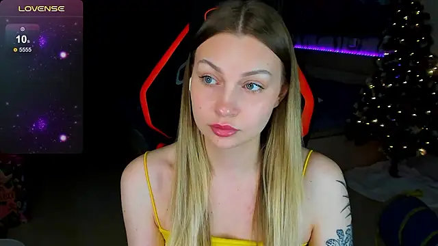 BiMolly's cam snapshot