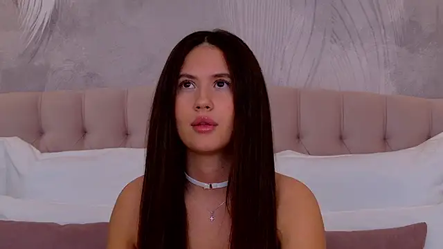 milaleoneli live sex cam