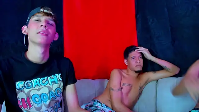 Pleasure_boys_hot's cam snapshot