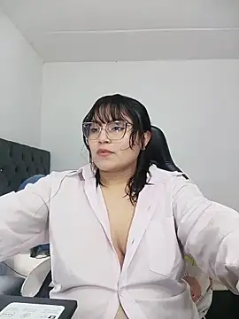 roouse_Pregnant live sex cam