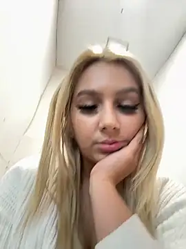 hotamanda01 live sex cam