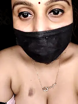 Horny_Shalu live sex cam