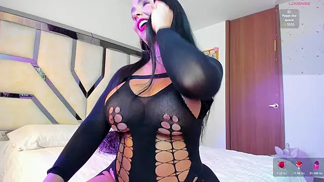 Michelle_Ferrerr's cam snapshot