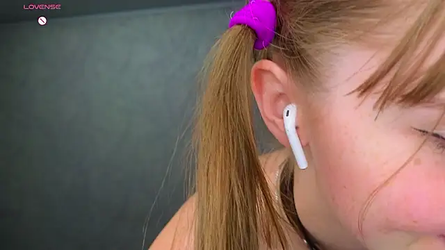 Lovelly_molly1's cam snapshot