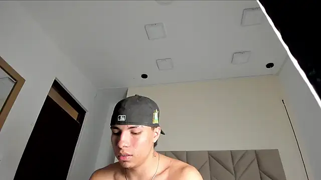 LoganGreys's cam snapshot