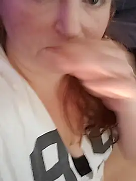 amayatkluz22 live sex cam