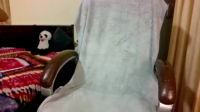 Queenhimanshi live sex cam