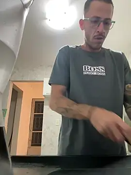 Lucasjandre's cam snapshot